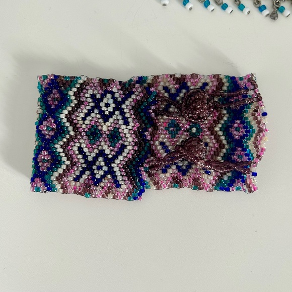 Y2K Beaded Jewelry Bundle - Picture 3 of 4